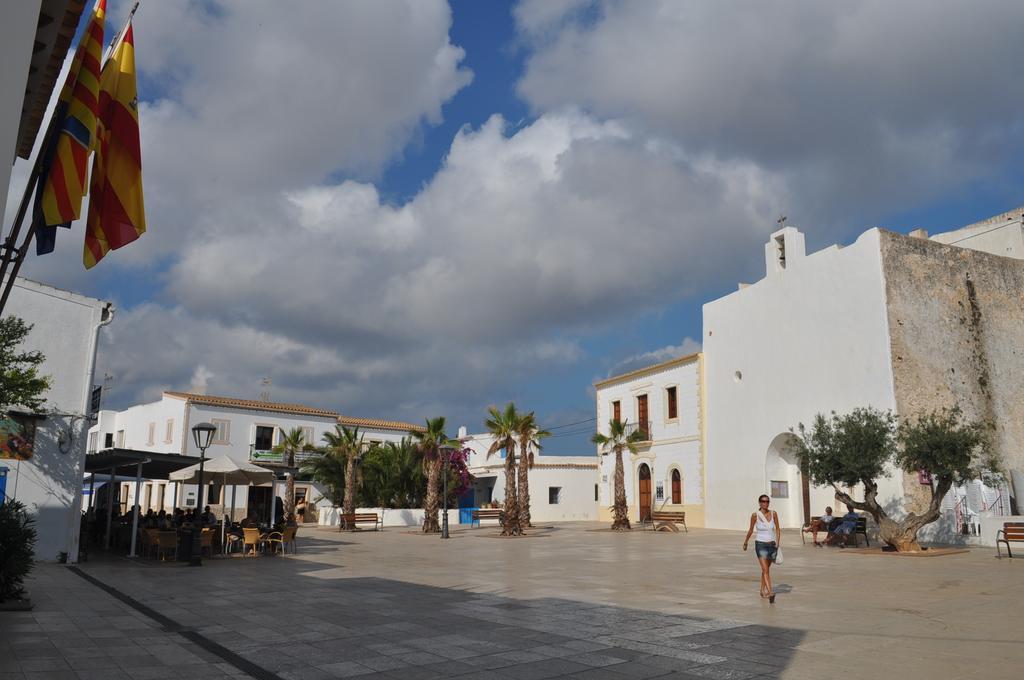 Viviendas Turisticas S'Estanyol La Savina  Esterno foto